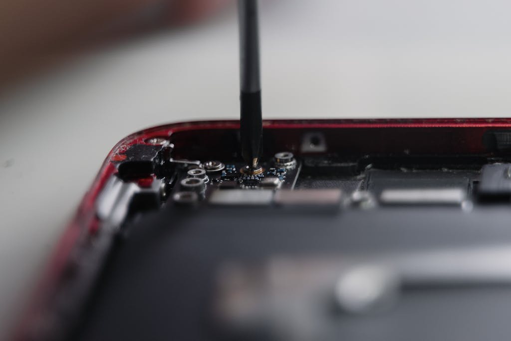 DIY Phone Repair Tips: What You Can Fix at Home (And What You Shouldn’t)